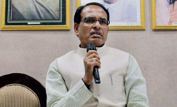 Madhya Pradesh Chief Minister Shivraj Singh Chouhan addresses a press conference in connection with the death of the people linked to the MPPEB scam in Bhopal (Photo: PTI) Madhya Pradesh Chief Minister Shivraj Singh Chouhan addresses a press conference in connection with the death of the people linked to the MPPEB scam in Bhopal (Photo: PTI)